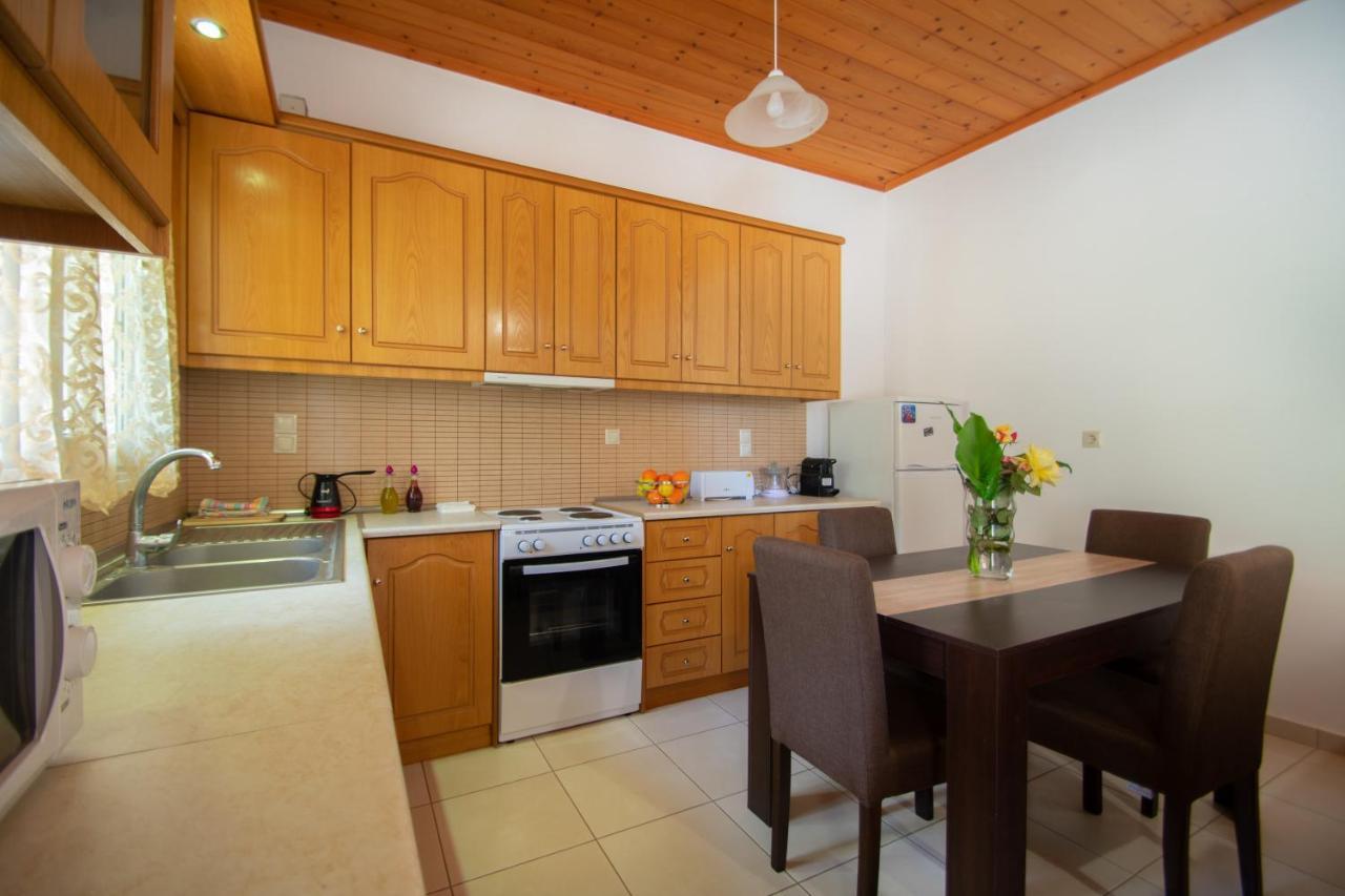 Family Private Homes & Sea View Lithakia  Exterior foto